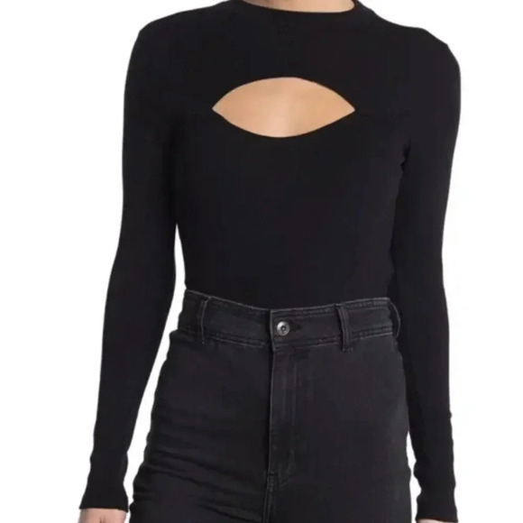 Abound Long Sleeve Black Cutout Ribbed Top Size XL - Picture 1 of 7